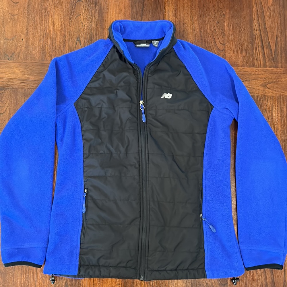 New Balance Running full zip fleece with wind break front, Women’s Medium